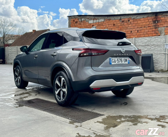 Nissan Qashqai 158cp Xtronic Cutie automată