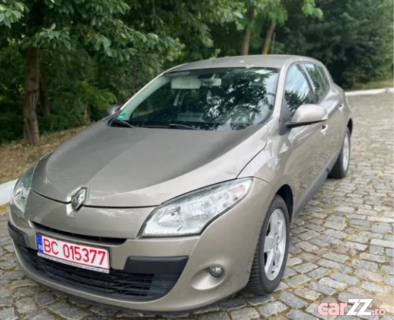 RENAULT Megane