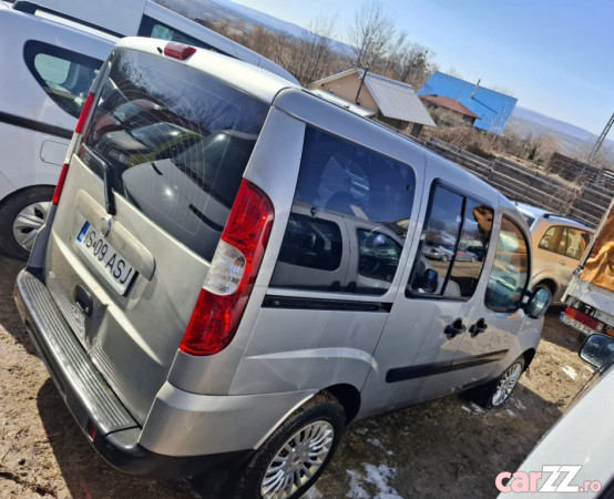 Fiat doblo 1.4i an 2008