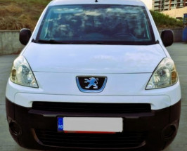 PEUGEOT Unknown Model 2012 — imagine 2
