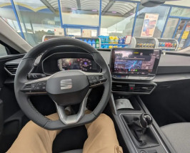 SEAT Leon 2025 — imagine 15
