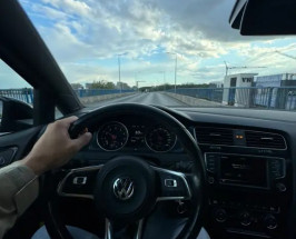 VOLKSWAGEN Golf 2015 — imagine 6